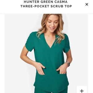 FIGS Casma 3 Pocket Scrub Top Hunter Green NWT